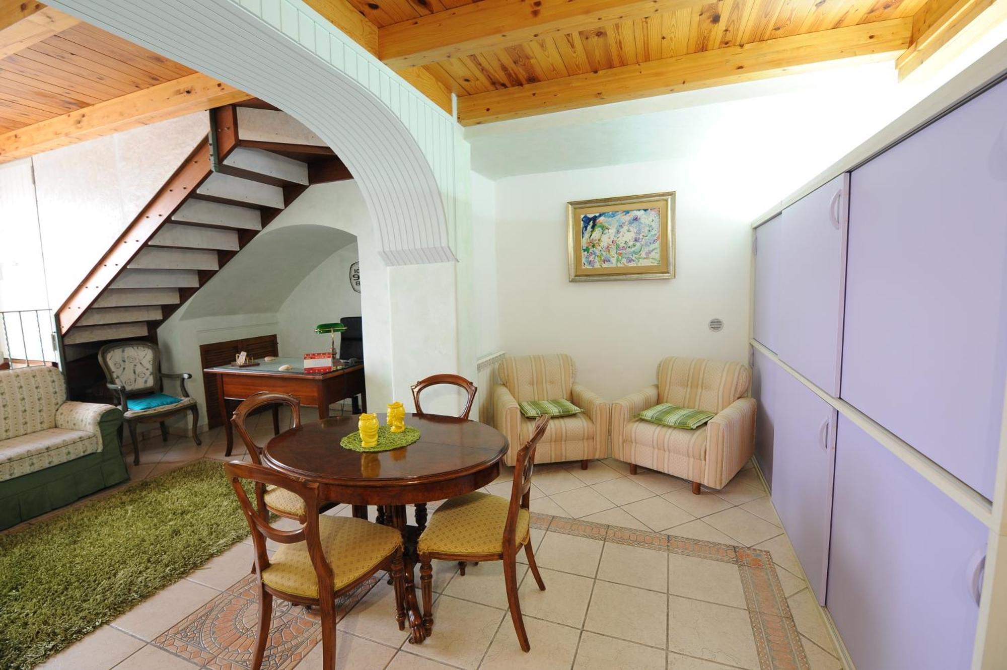 Villa Mamis CTA Exterior foto